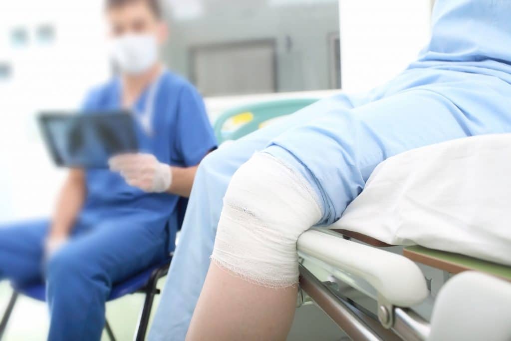 Three Ways a Total-Knee Replacement May Effect an Arthritic Ankle