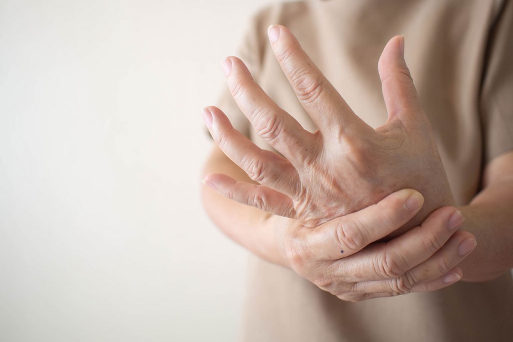What Is Acute Arthritis? And Your Treatment Options